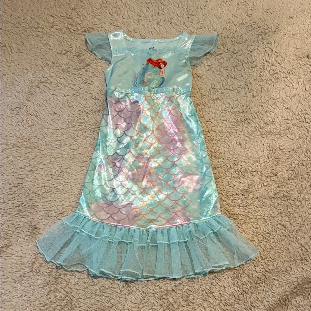 (2) Toddler Disney Princess Nightgowns - Picture 2 of 7